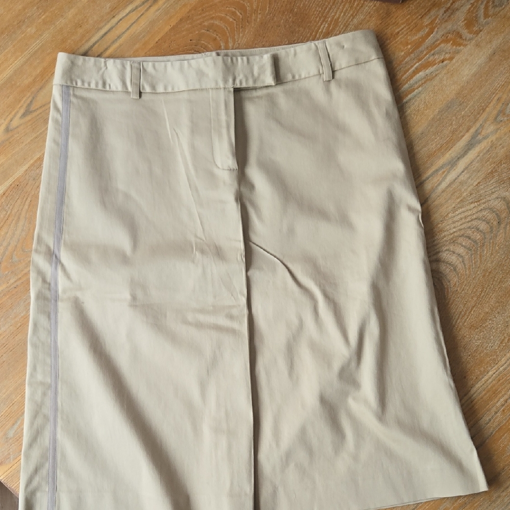 Theory Tan Skirt